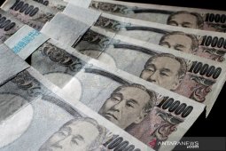 Yen Jepang Senin melambung sebentar setelah komentar Kuroda