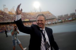 Pelatih Sevilla Joaquin Caparros mengundurkan diri