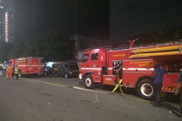 Armada pemadam kebakaran  dikerahkan untuk bantu TNI/Polri