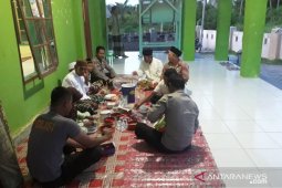 Polsek Lubuk Besar gelar "Safari Berbuka" di sejumlah masjid