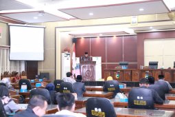 Bupati sampaikan Raperda Laporan Pertanggungjawaban  APBD 2018