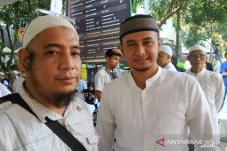 Jenazah ustadz Arifin Ilham  tiba sekitar pukul 15.00 WIB
