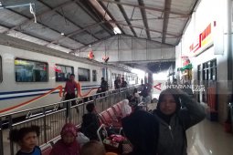 KAI Madiun sediakan takjil dan makanan buka dan sahur gratis