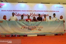 Telkomsel Fun Mudik berangkatkan 40 pelanggan Balikpapan