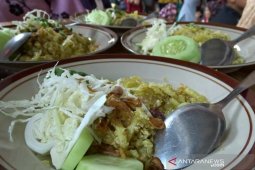 Produksi makanan tradisional mides jelang Lebaran meningkat