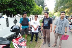 Polres Bangka Barat tertibkan pakir liar di Pasar Ramadhan
