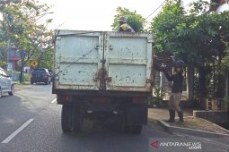 Pasukan Kuning Banjarmasin diberi insentif kerja hari raya