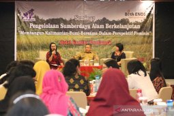 Bupati Landak ajak perempuan manfaatkan SDA