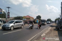 Pedagang musiman mulai jajakan dagangannya di Jalur Pantura