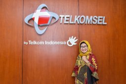 Emma Sri Martini,  Dirut baru Telkomsel
