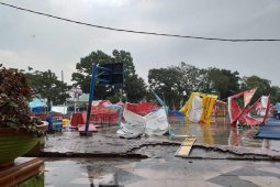 Kota Binjai dilanda angin puting beliung