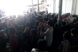 Stasiun Rangkasbitung, Lebak mulai dipadati pemudik