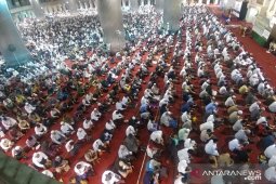 Imam Besar Istiqlal : Tingkatan ridho di malam iktikaf