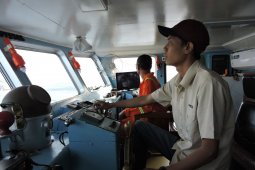 Ombak di lintasan Ketapang-Gilimanuk capai dua meter