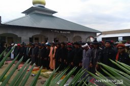 Jamaah An-Nadzir hari ini shalat Idul Fitri