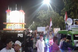 Warga Banjarmasin padati Siring Sudirman semarakan malam Takbiran