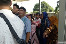Hari pertama Lebaran, kunjungan ke rutan KPK terpantau ramai