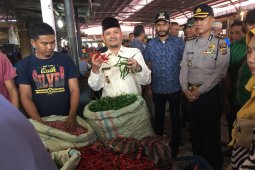 Harga cabai merah bertahan Rp100 ribu/kg di  Banda Aceh