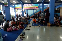 Pelabuhan Bakauhen mulai dipadati penumpang arus balik H+3 Lebaran.