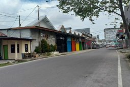 H+2 Lebaran, aktifitas jual beli di pasar Tanjung Pandan sepi