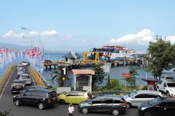 Pelabuhan Ketapang operasikan 10 loket tambahan antisipasi lonjakan penumpang (Video)