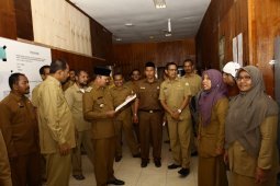 Bupati minta ASN Aceh Besar tak hadir hari pertama menghadap Sekda