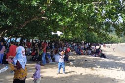 Pantai Pulau Datok pilihan warga habiskan libur Lebaran