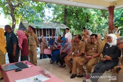 Gubernur Jatim pantau layanan pengambilan pin PPBD SMA