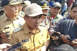 Hari pertama kerja tujuh ASN Pemkot Bandung absen