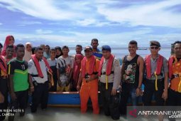 20 penumpang kapal mati mesin di KKT ditemukan selamat