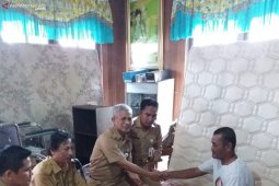 Health Agency helps flood victims in Kotabaru
