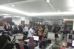 KPU dan Bawaslu RI serahkan berkas  ke MK