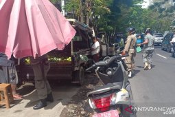 Komisi I DPRD dukung Satpol PP tertibkan pedagang di lokasi terlarang