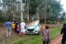 Mobil PLN kecelakaan, satu orang tewas dan satu kritis