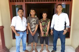 Polisi ringkus dua tersangka pengedar sabu-sabu