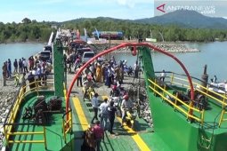 Lapsus : Buka daerah terisolasi melalui "tol Laut"