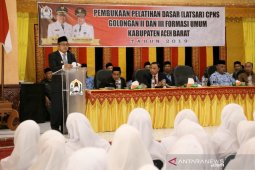 Bupati Aceh Barat larang PNS baru gadaikan SK ke bank untuk  kredit