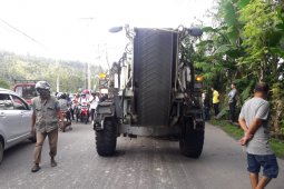 Laka lantas tewaskan pengendara sepeda motor dan boncengan