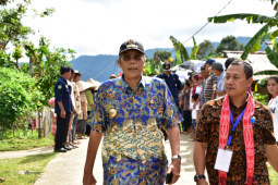 Masih ada desa tertinggal di Sintang