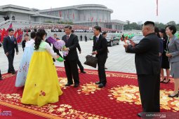 Korea Utara rayu China:  "Saya Cinta Engkau, China"