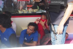 Henry "Boomerang" berdalih konsumsi ganja untuk obat  bronkhitis