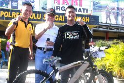 Bupati HST hadiri HUT Bhayangkara ke-73