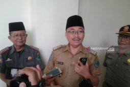 Pemda serahkan SK pemberhentian dua ASN tersangkut korupsi