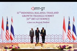 Jokowi pimpin pertemuan  Indonesia, Malaysia, Thailand Growth Triangle