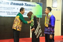 Bupati Tanah Laut gelar ramah tamah