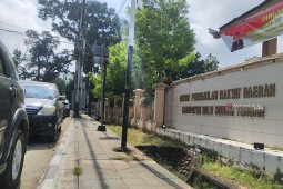 Unsur pimpinan DPRD HST   bakal dapat mobil baru