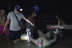 Korban travel masuk sungai di Madina akhirnya ditemukan