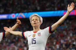 Kian parah hina Trump, kapten Timnas Putri AS Rapinoe terima undangan Demokrat