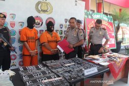 Polisi Blitar ungkap sindikat jual beli kendaraan ber-STNK palsu
