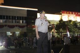 Minggu malam,  4.279 anggota dan ASN Polda Jatim terima kenaikan pangkat